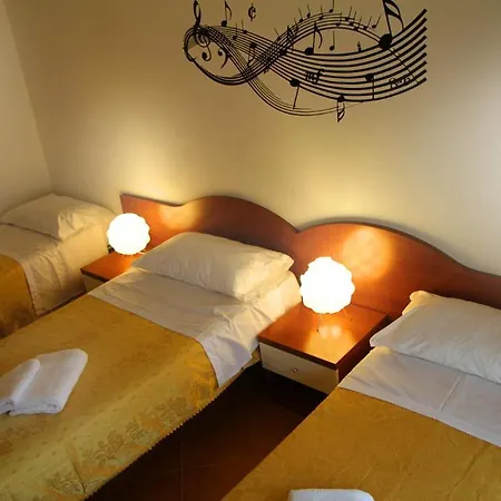 Couette-café Music Milan